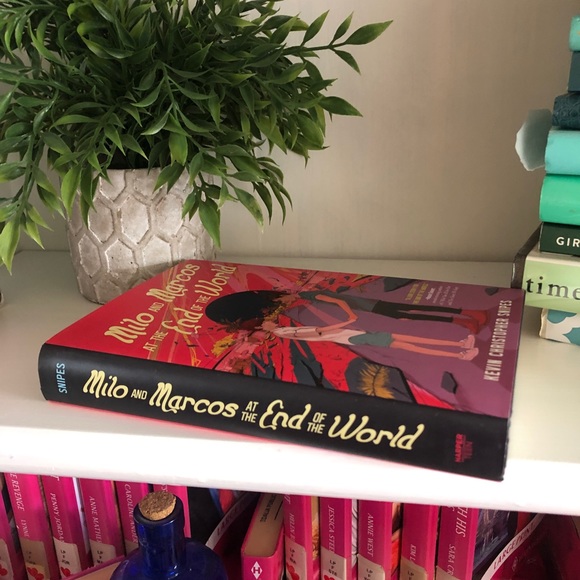 Milo and Marcos at the End of the World Kevin Christopher Snipes - Picture 2 of 3